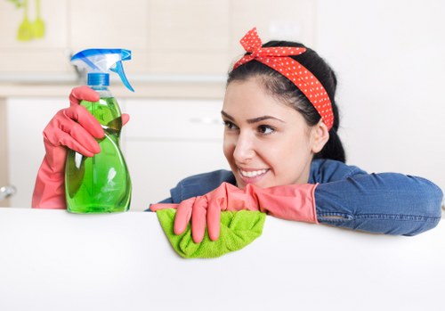 End of tenancy cleaning team working in a TW8 flat with access considerations